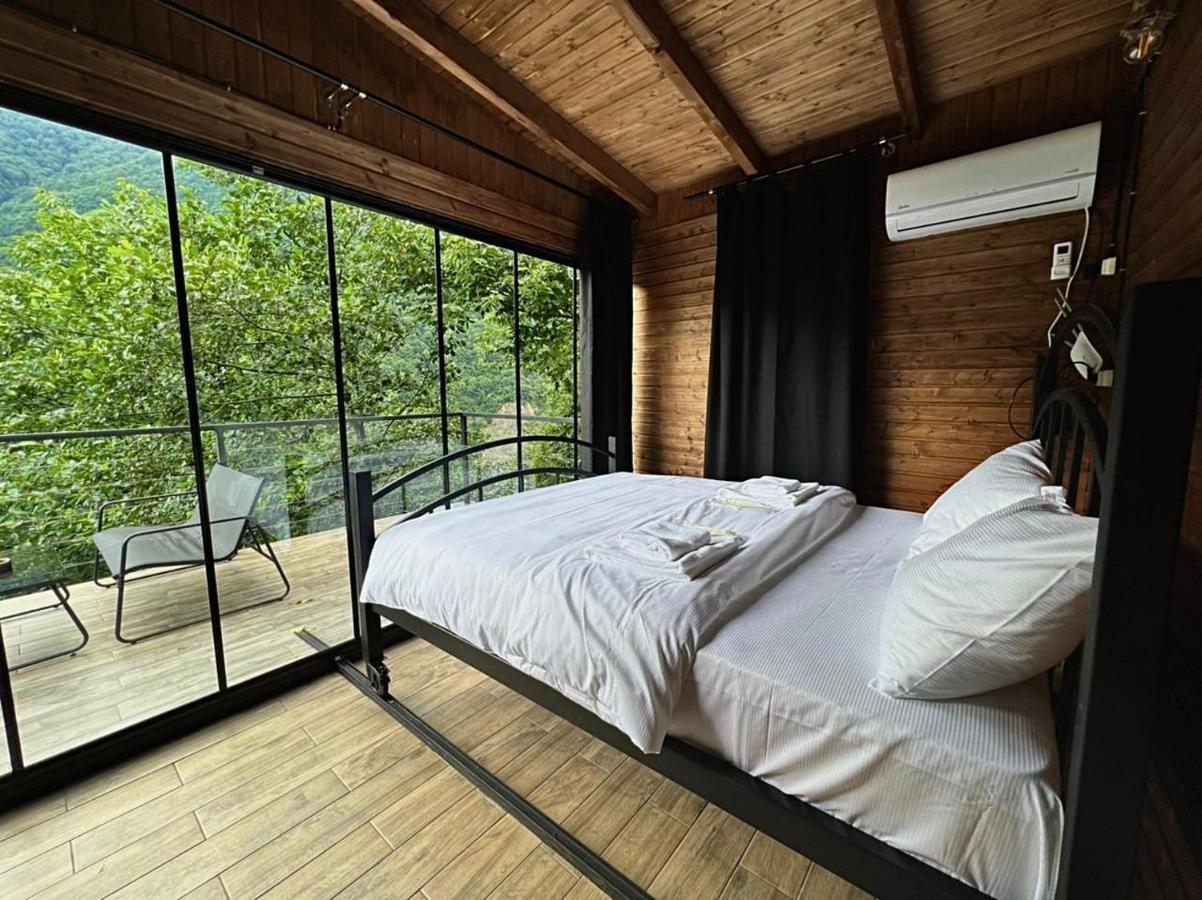 Woodpecker Georgia Hotel บาทูมิ ภายนอก รูปภาพ