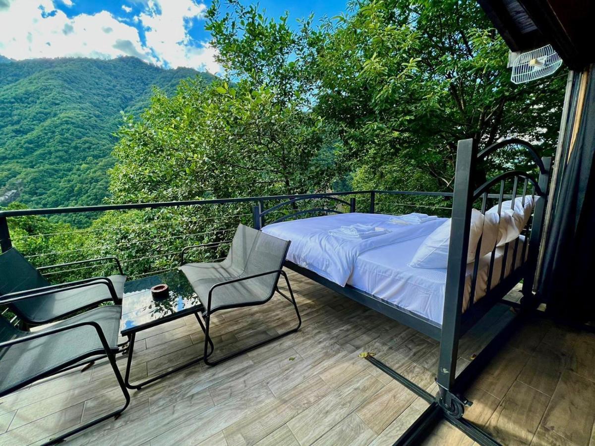 Woodpecker Georgia Hotel บาทูมิ ภายนอก รูปภาพ
