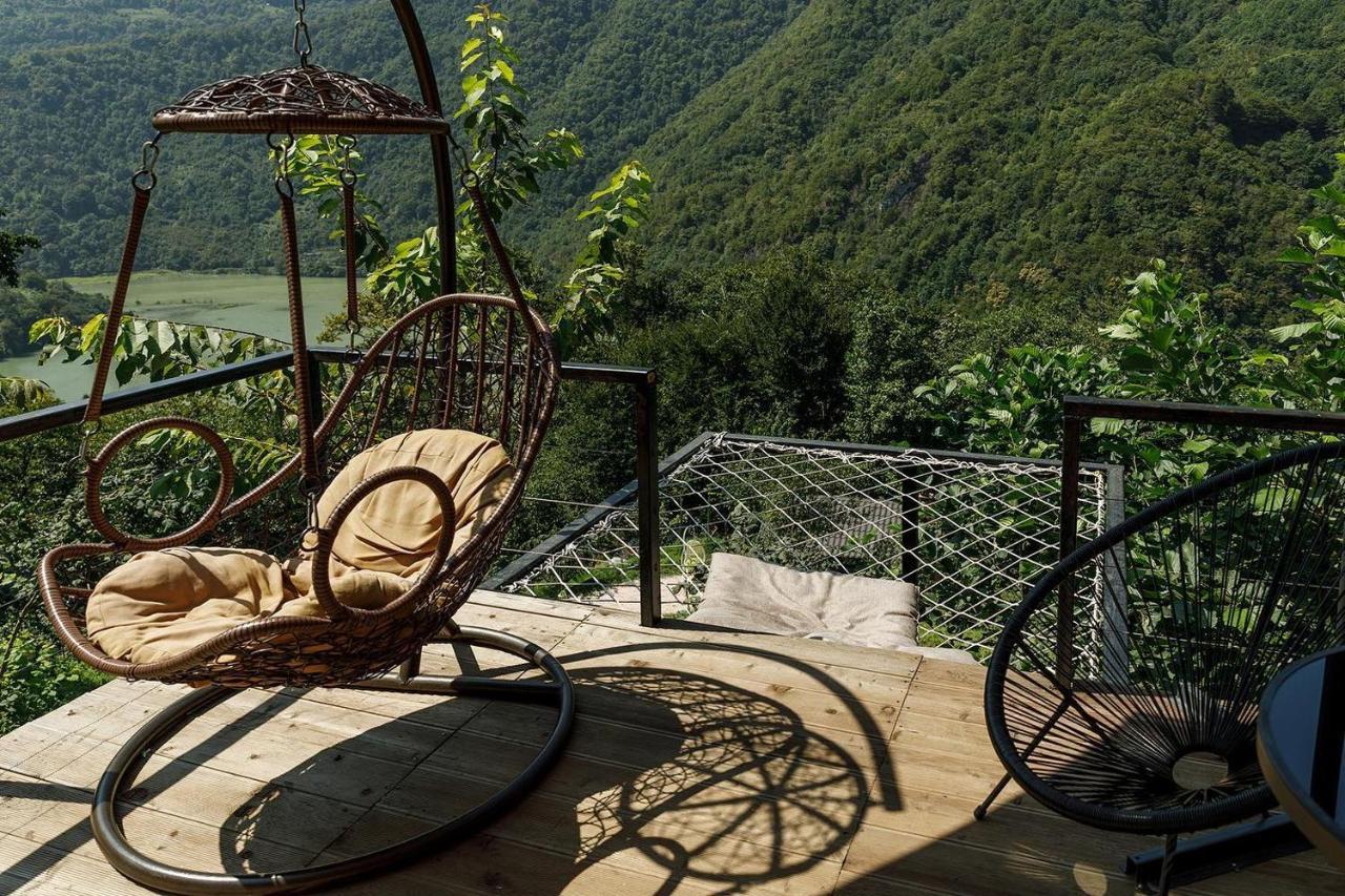 Woodpecker Georgia Hotel บาทูมิ ภายนอก รูปภาพ