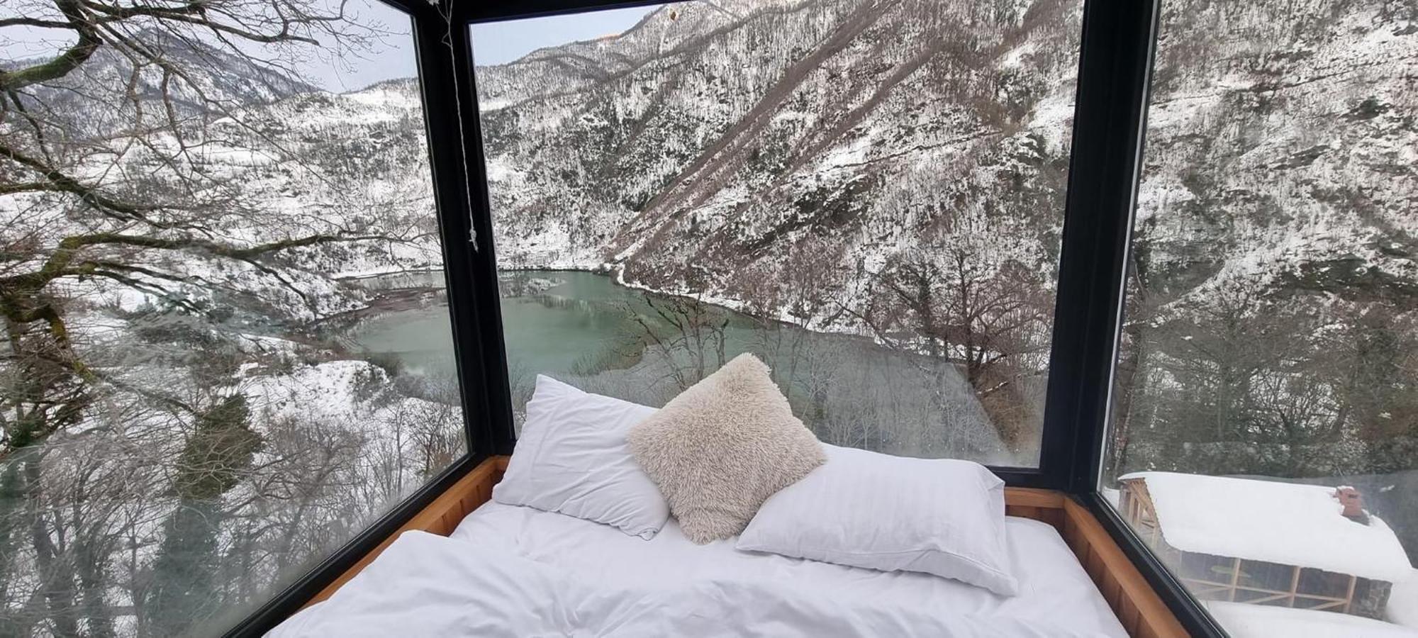 Woodpecker Georgia Hotel บาทูมิ ภายนอก รูปภาพ
